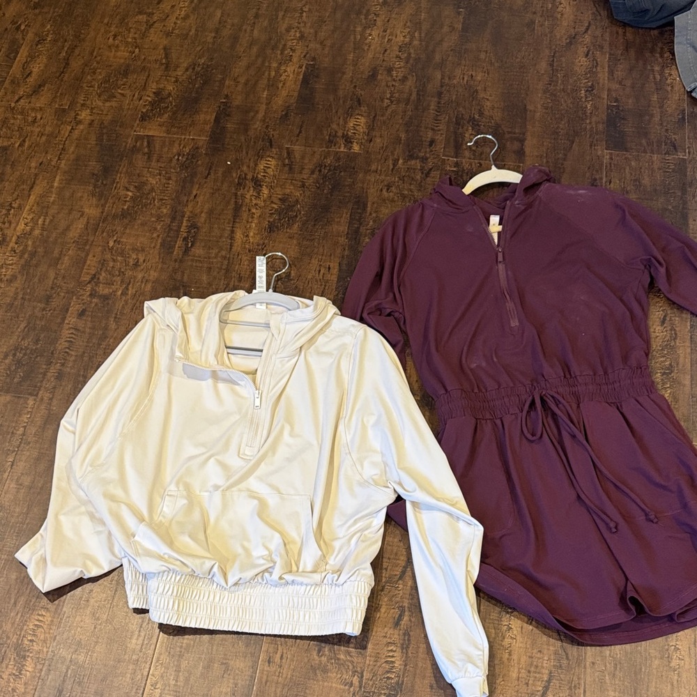 Purchased from the pink dinosaur in Kansas City both size medium